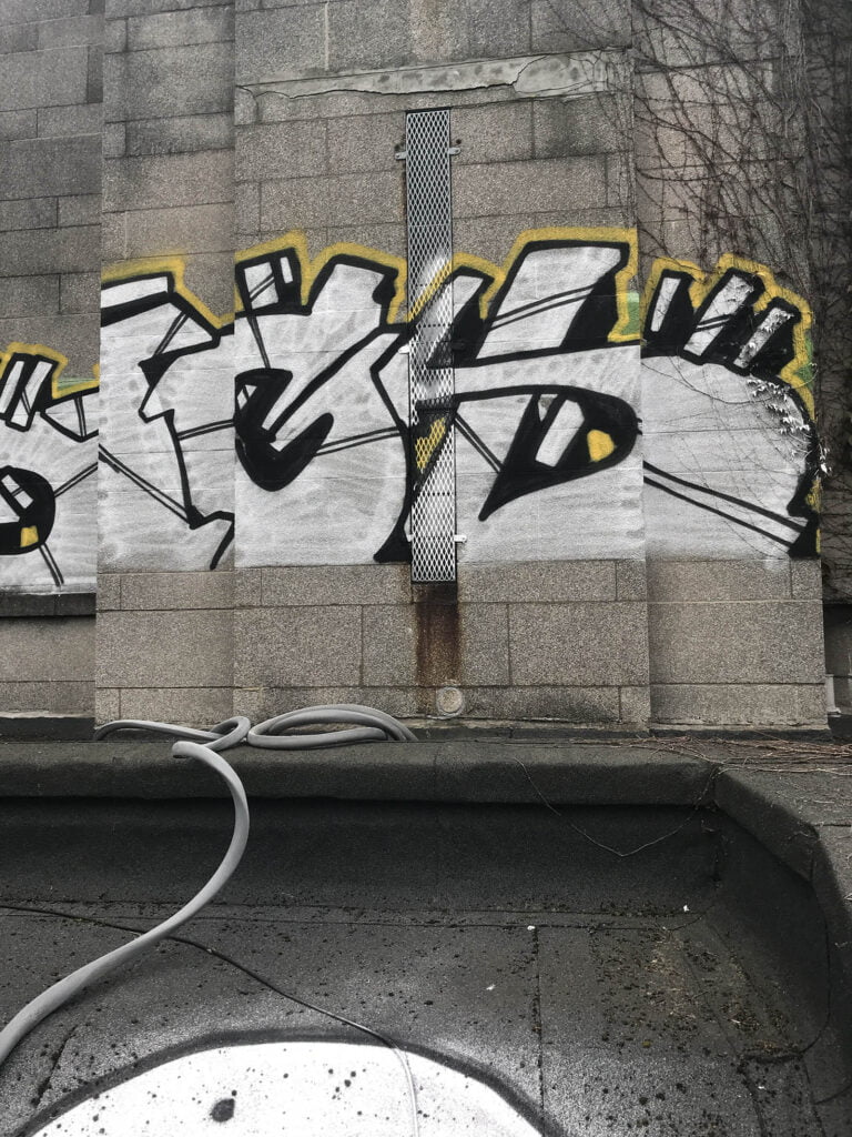 Graffiti removal in Edinburgh